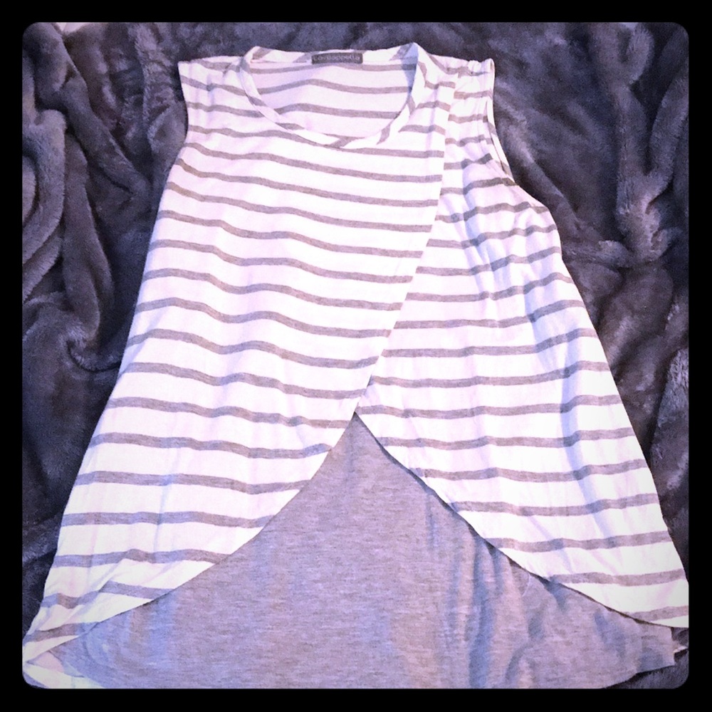 Loveappella Maternity/nursing top